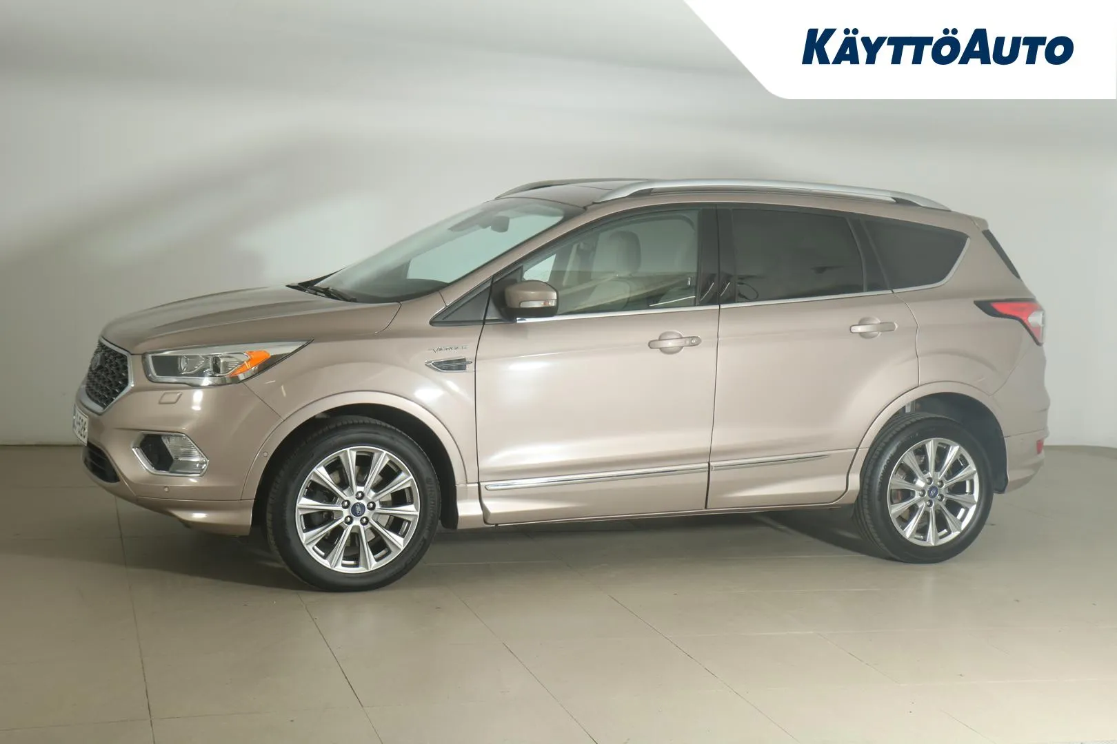 FORD Kuga ZLP-526 carousel image