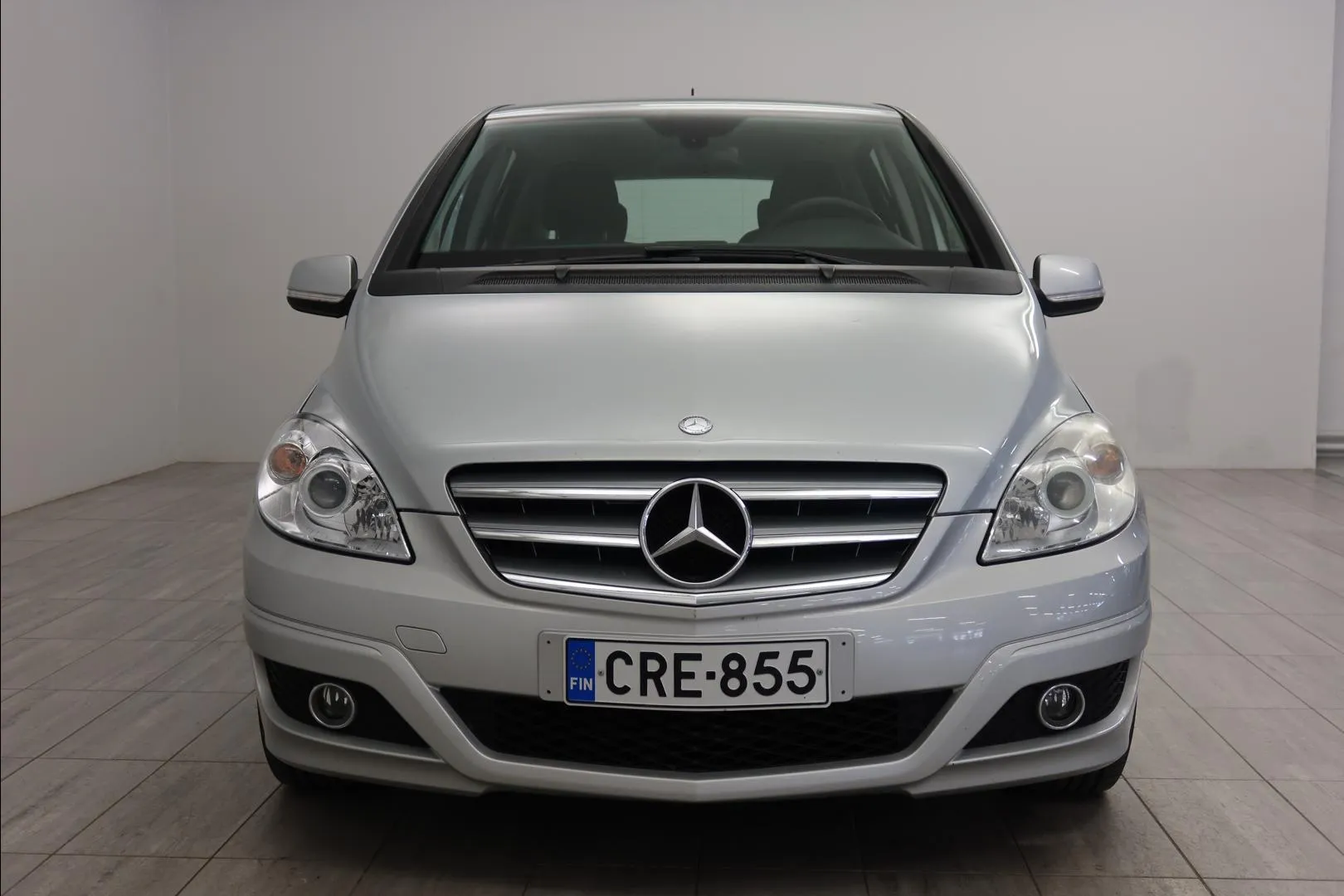 MERCEDES-BENZ B CRE-855 carousel image