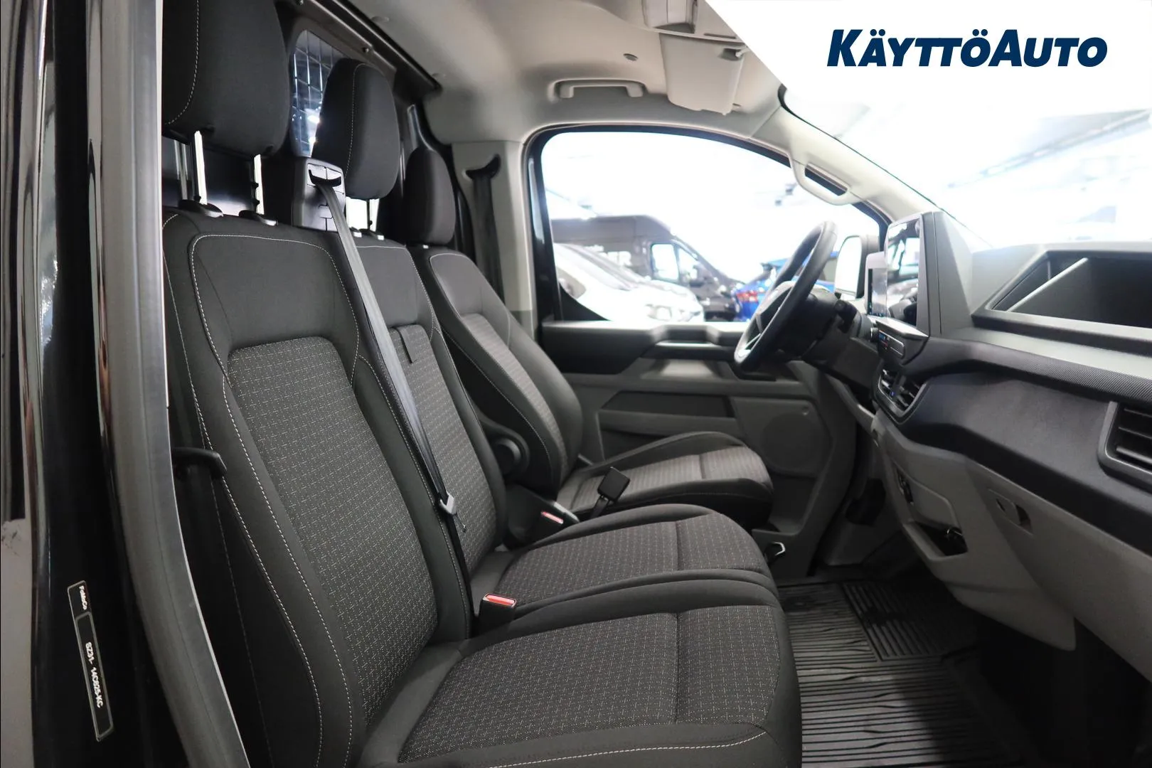 Ford Transit Custom ZPA-485 carousel image