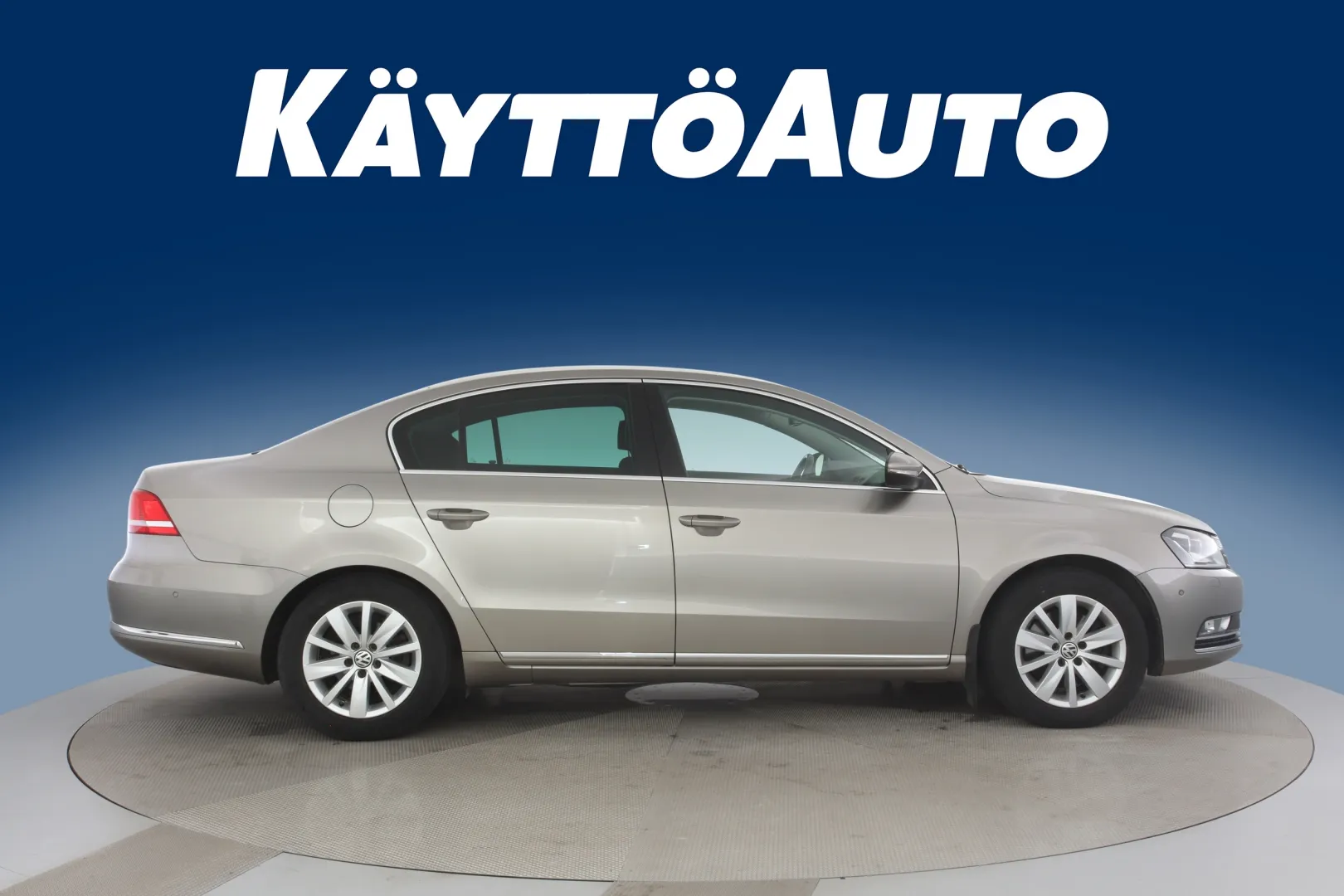 VOLKSWAGEN Passat ILT-140 carousel image