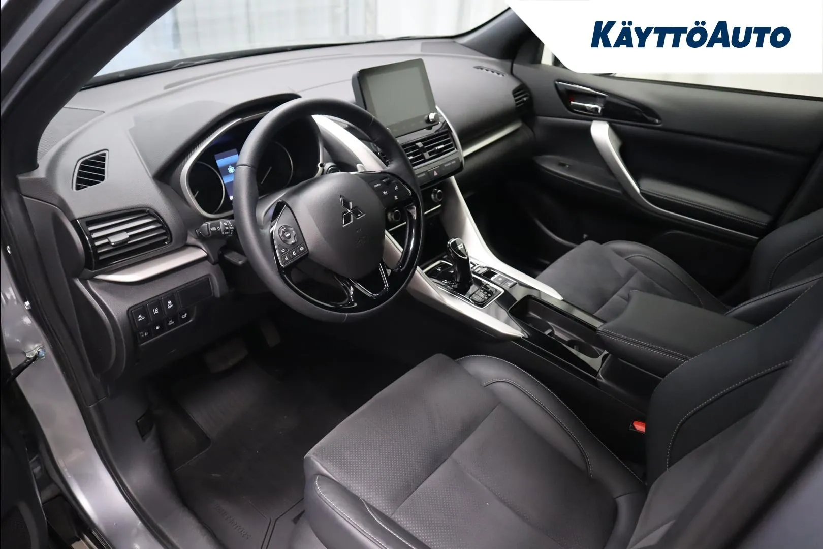 MITSUBISHI Eclipse Cross YKV-995 carousel image