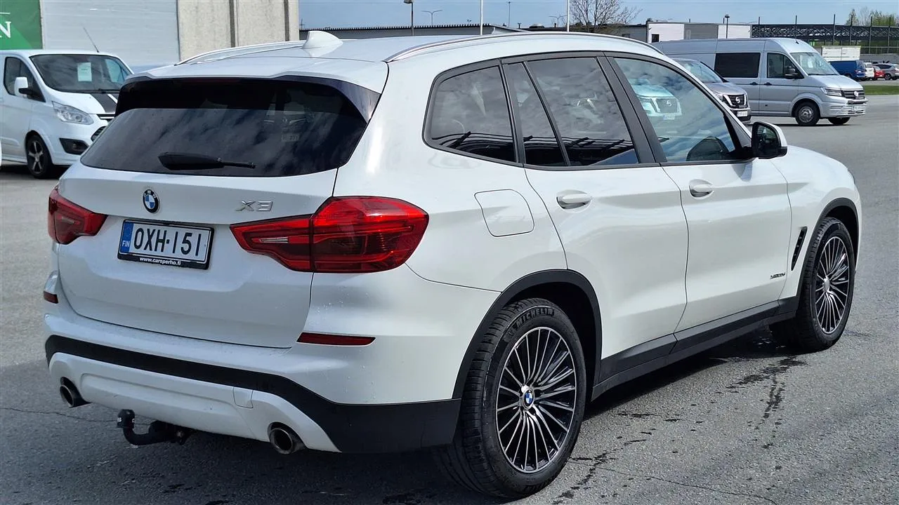 BMW X3 OXH-151 carousel image