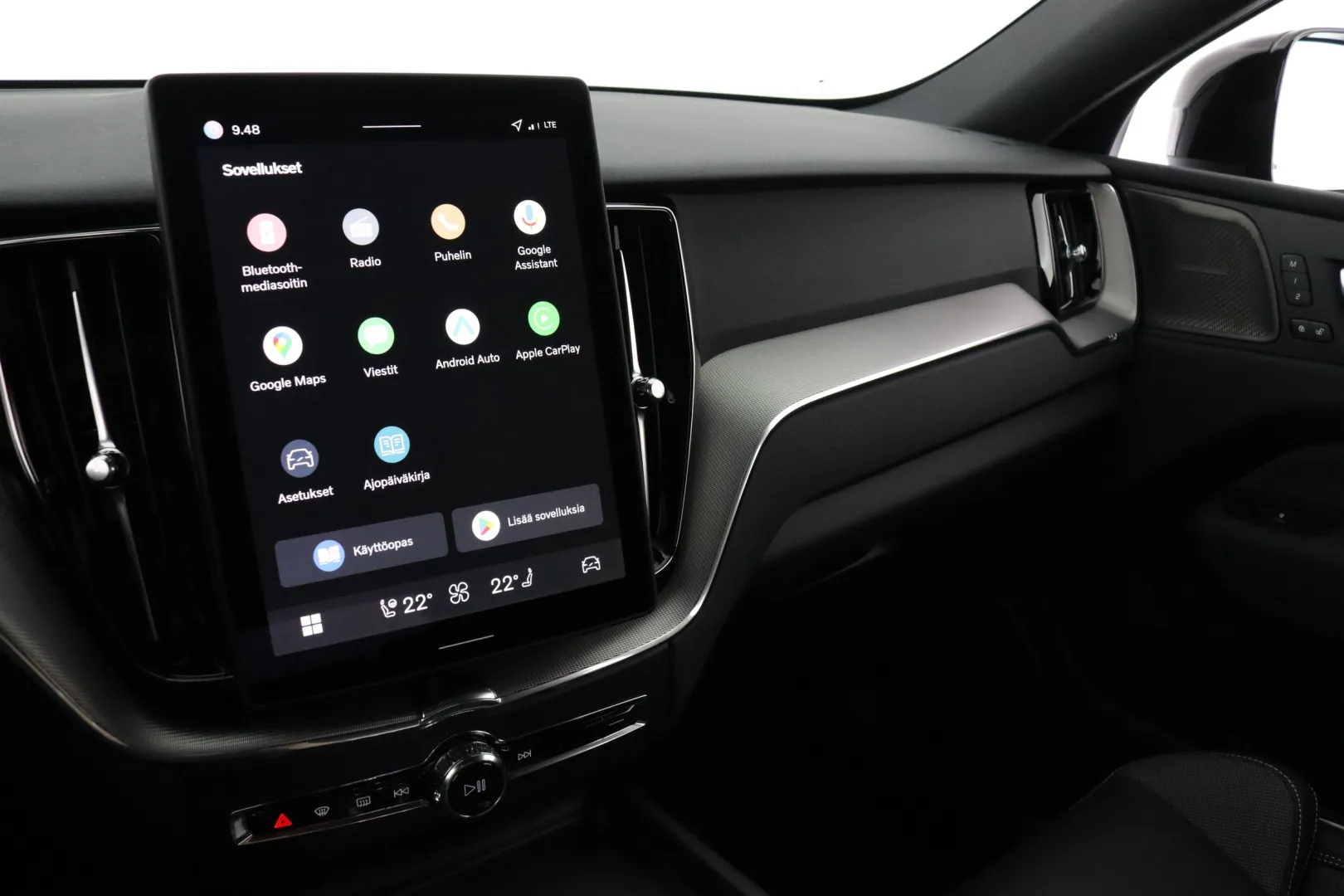 Volvo XC60 ZPM-597 carousel image