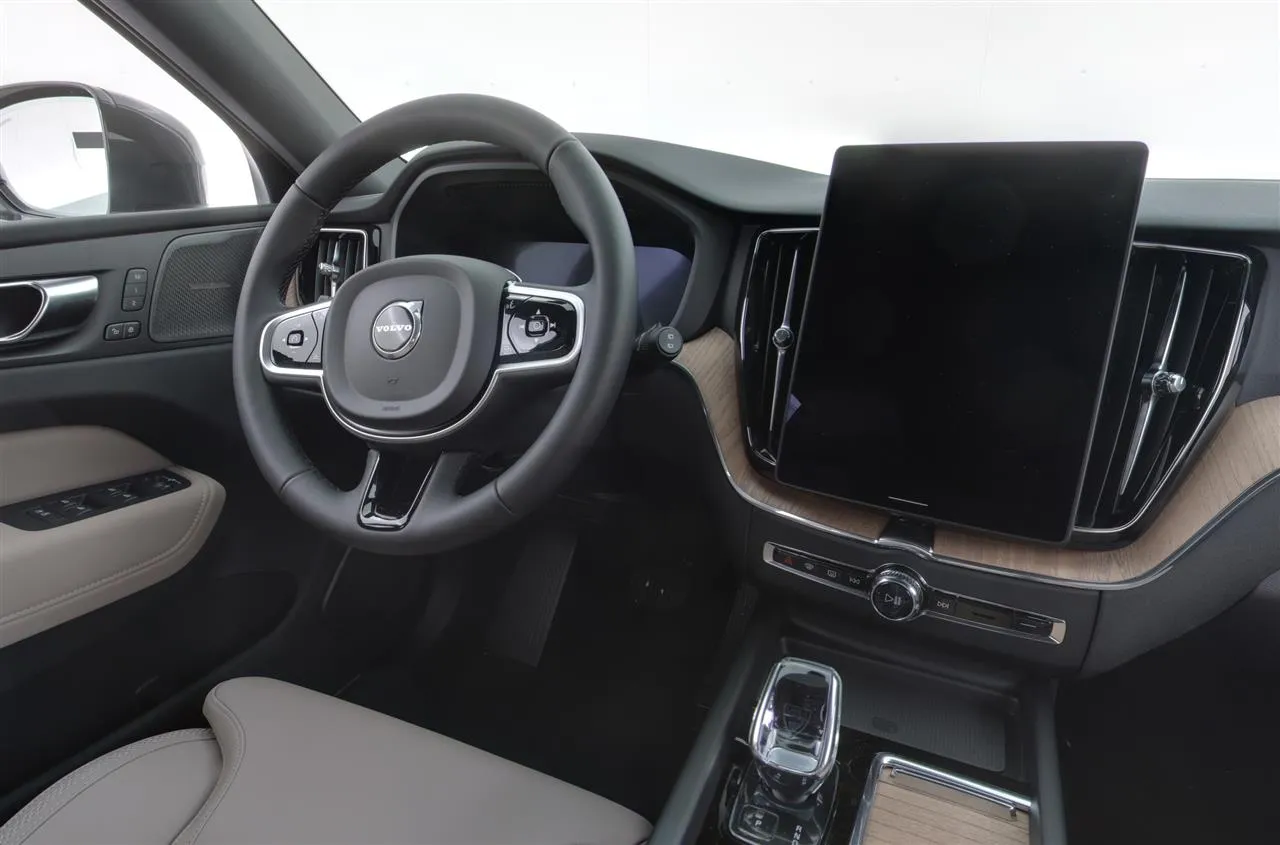 Volvo XC60 JOC-500 carousel image