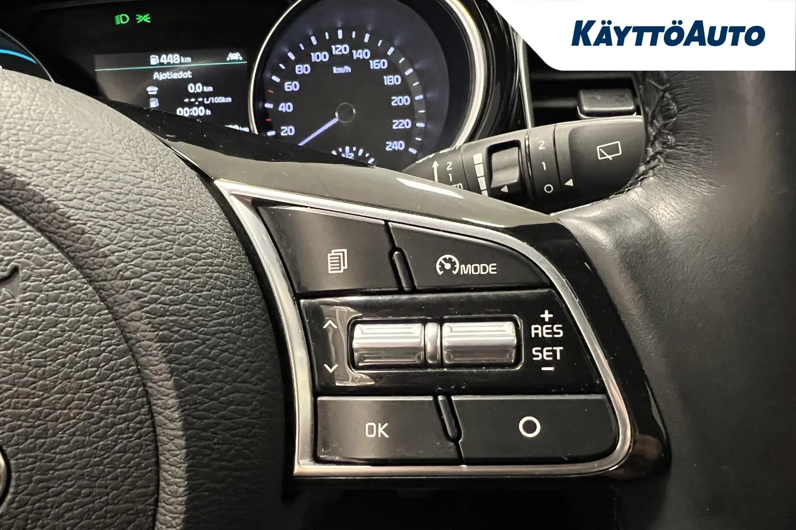 KIA Ceed OZA-437 carousel image