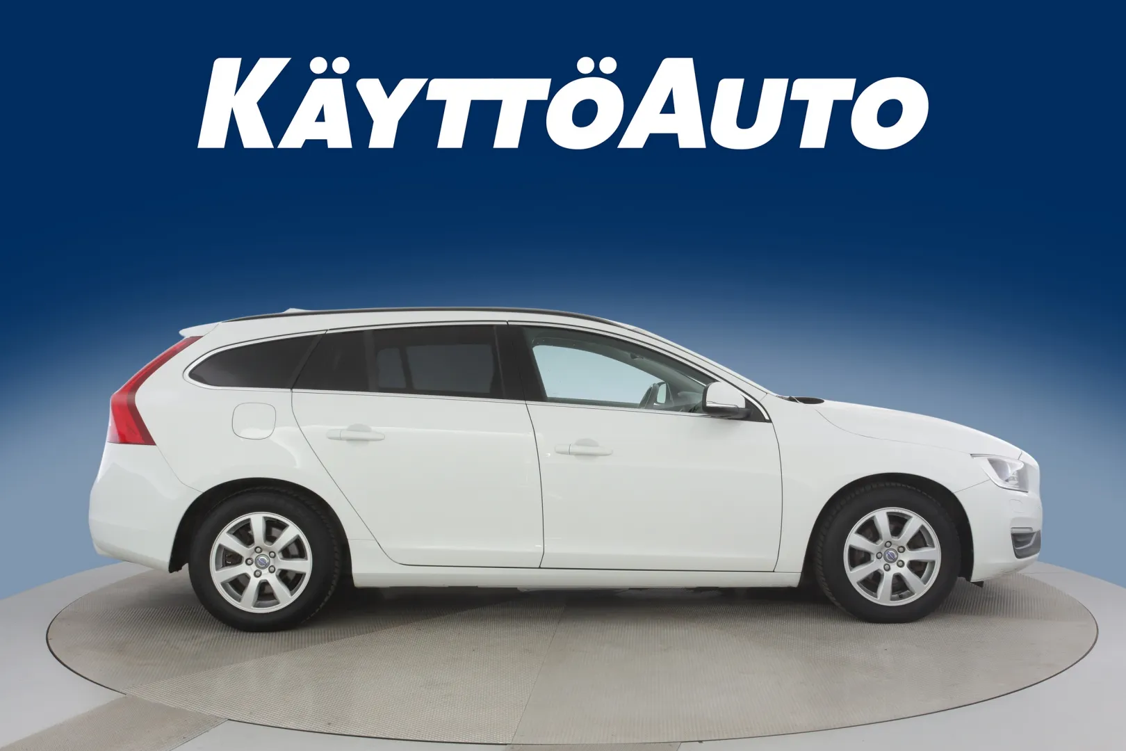 VOLVO V60 VXA-774 carousel image