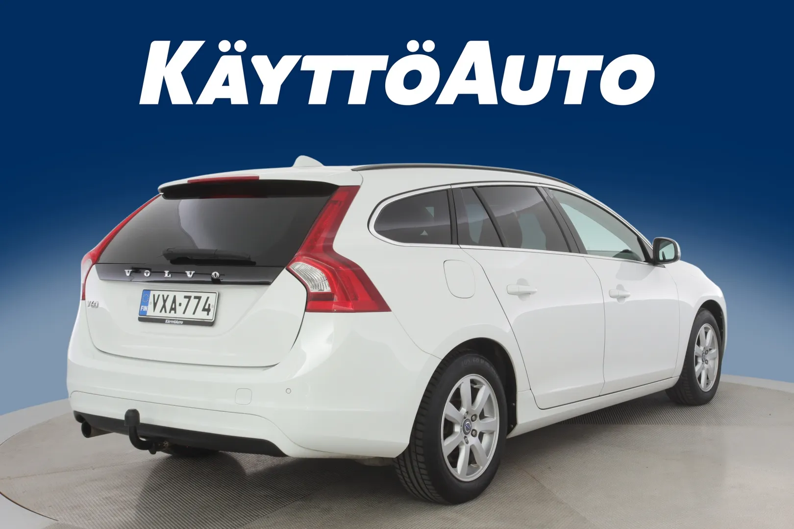 VOLVO V60 VXA-774 carousel image