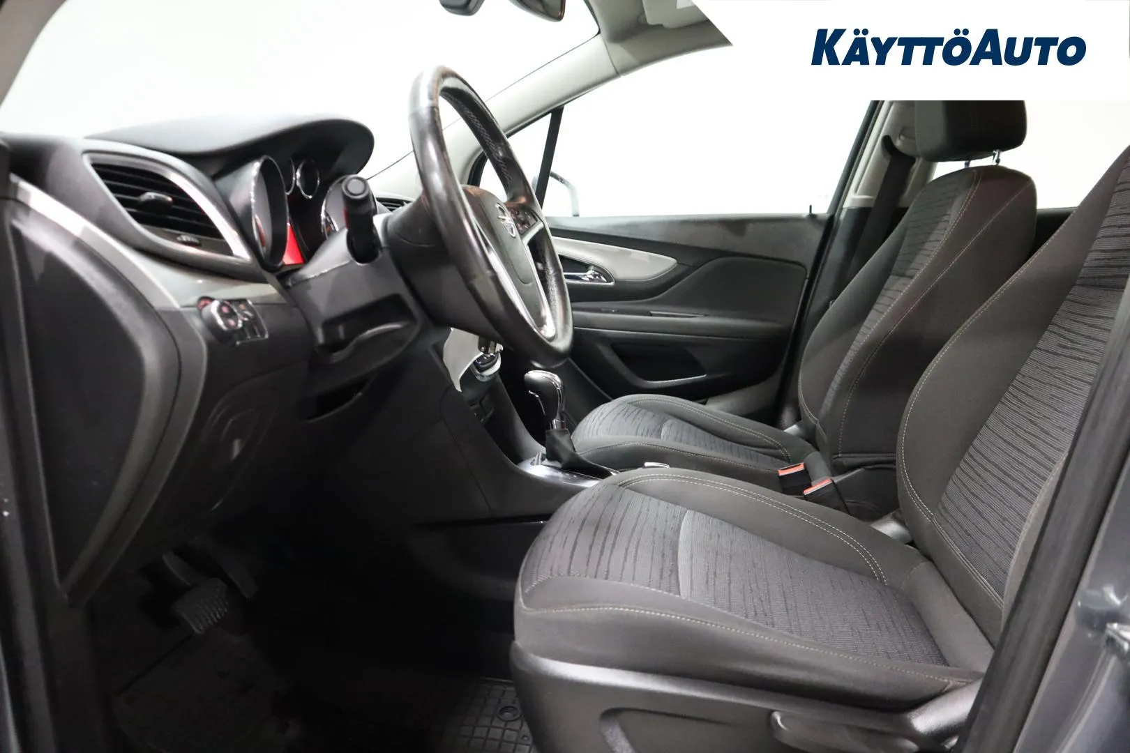 Opel Mokka NJJ-153 carousel image