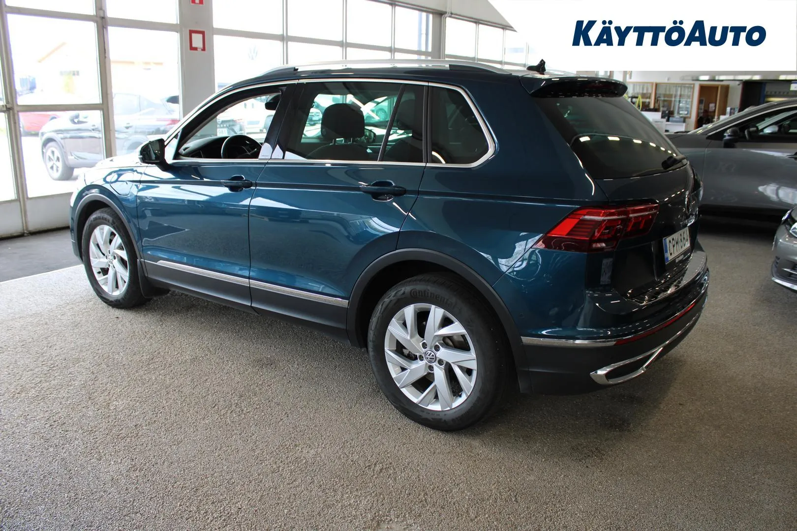 VOLKSWAGEN Tiguan CPM-864 carousel image