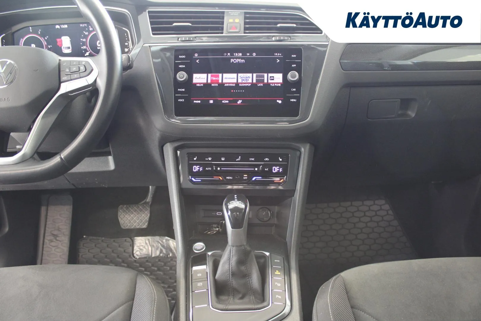 VOLKSWAGEN Tiguan CPM-864 carousel image