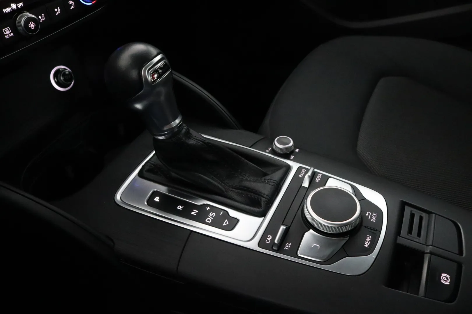 AUDI A3 XNR-773 carousel image