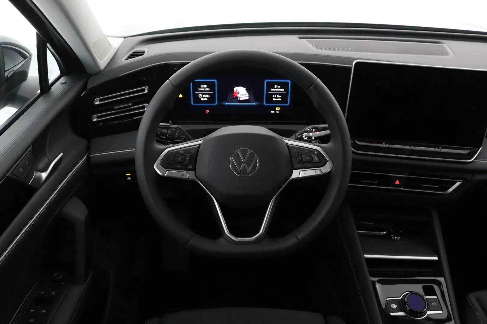 Volkswagen Tiguan CSI-229 carousel image