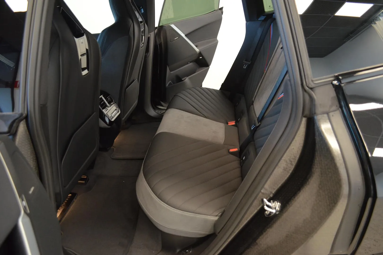 BMW iX CSF-350 carousel image