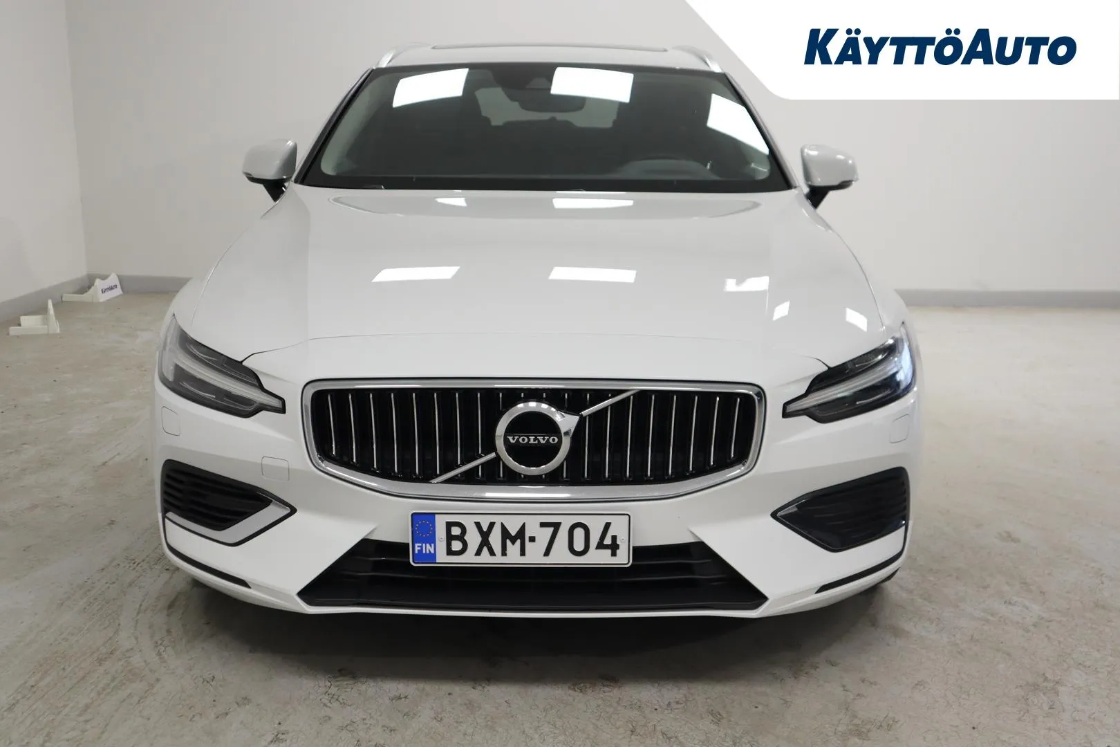 VOLVO V60 BXM-704 carousel image