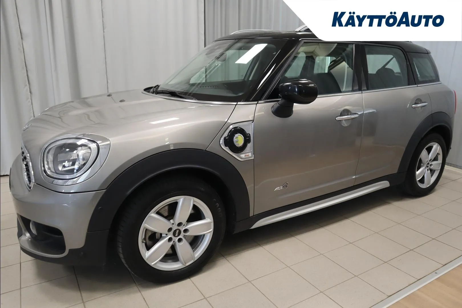 MINI Countryman GNZ-604 carousel image