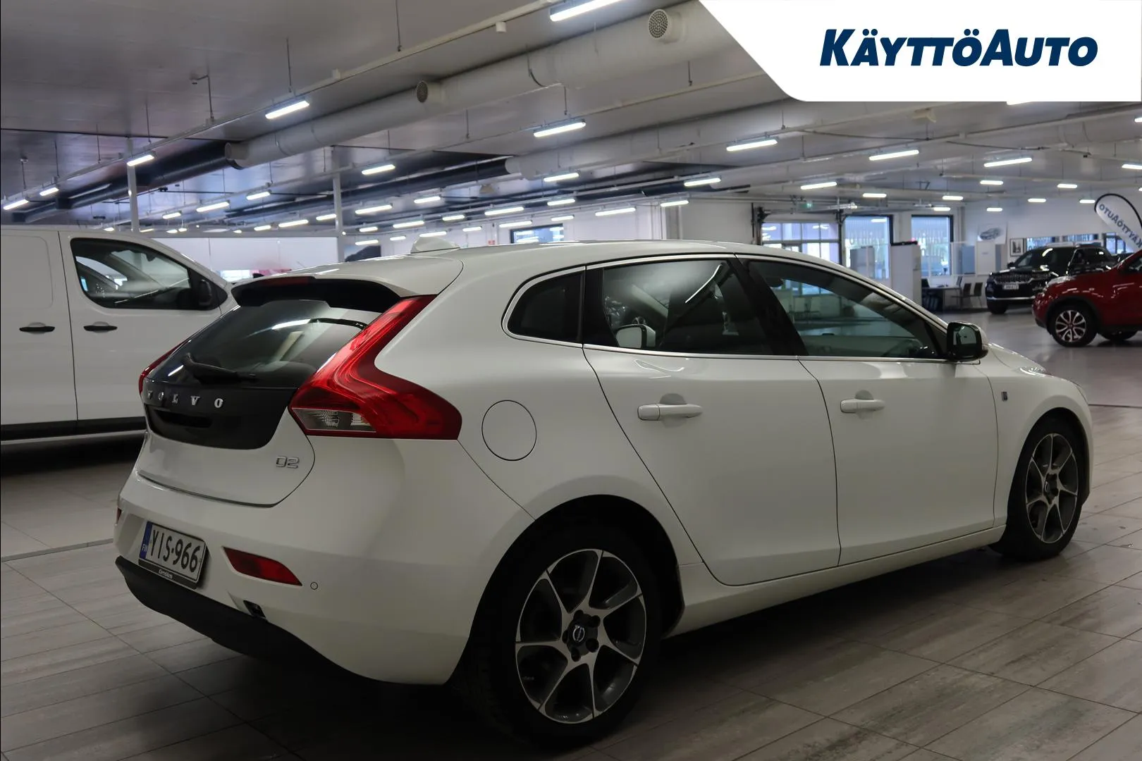 Volvo V40 YIS-966 carousel image