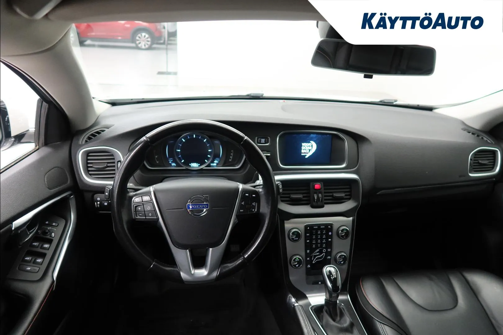 Volvo V40 YIS-966 carousel image