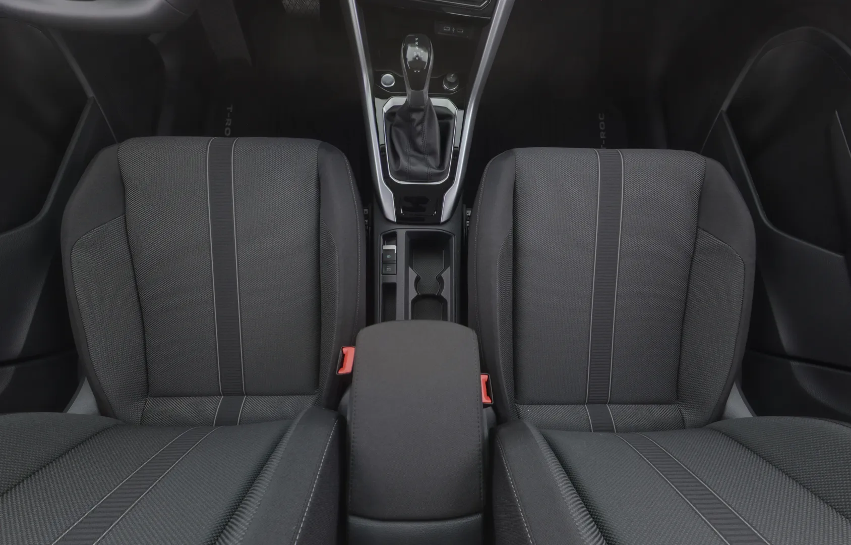 Volkswagen T-Roc JOB-313 carousel image