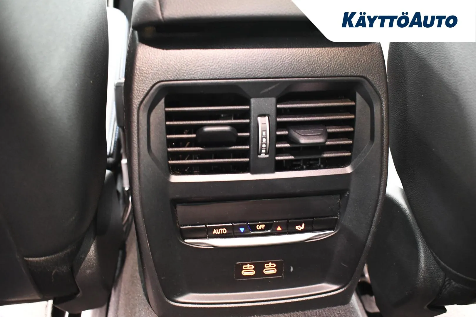 BMW i4 MPE-489 carousel image