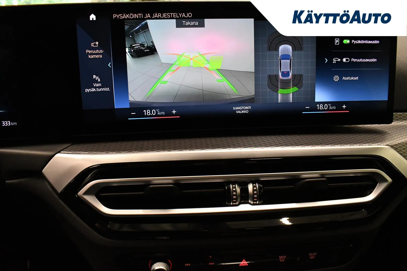 BMW i4 MPE-489 carousel image