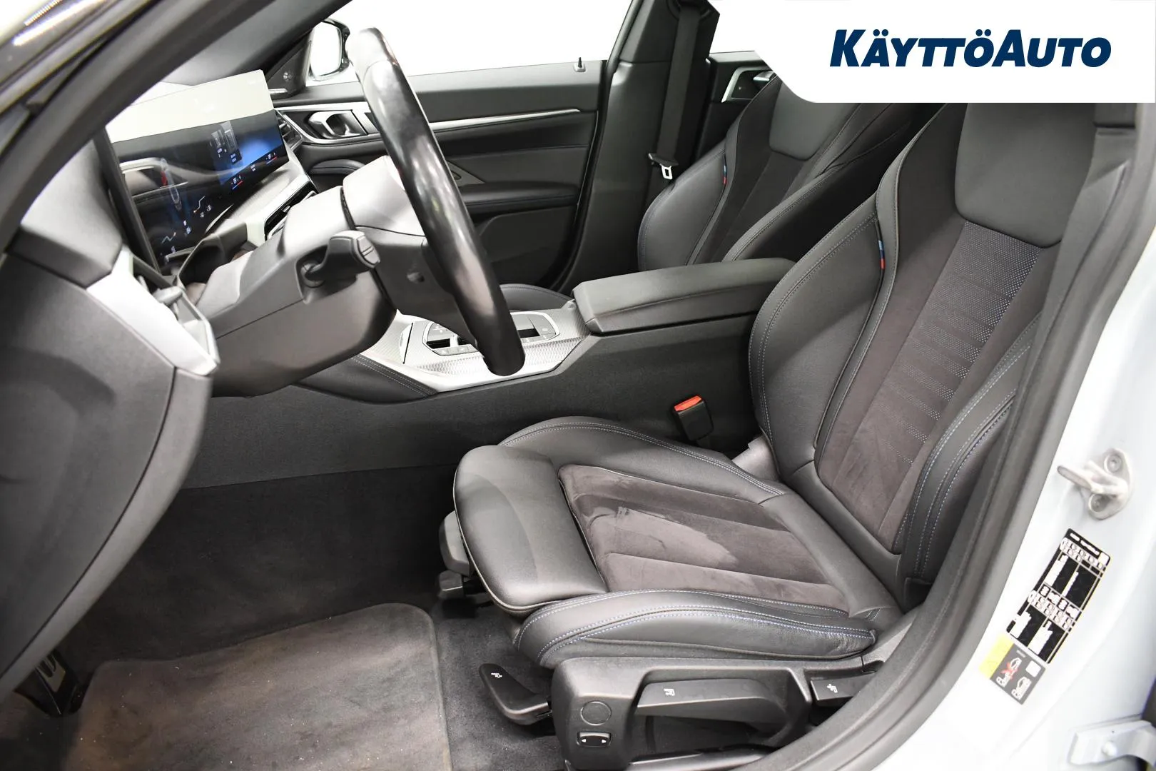 BMW i4 MPE-489 carousel image