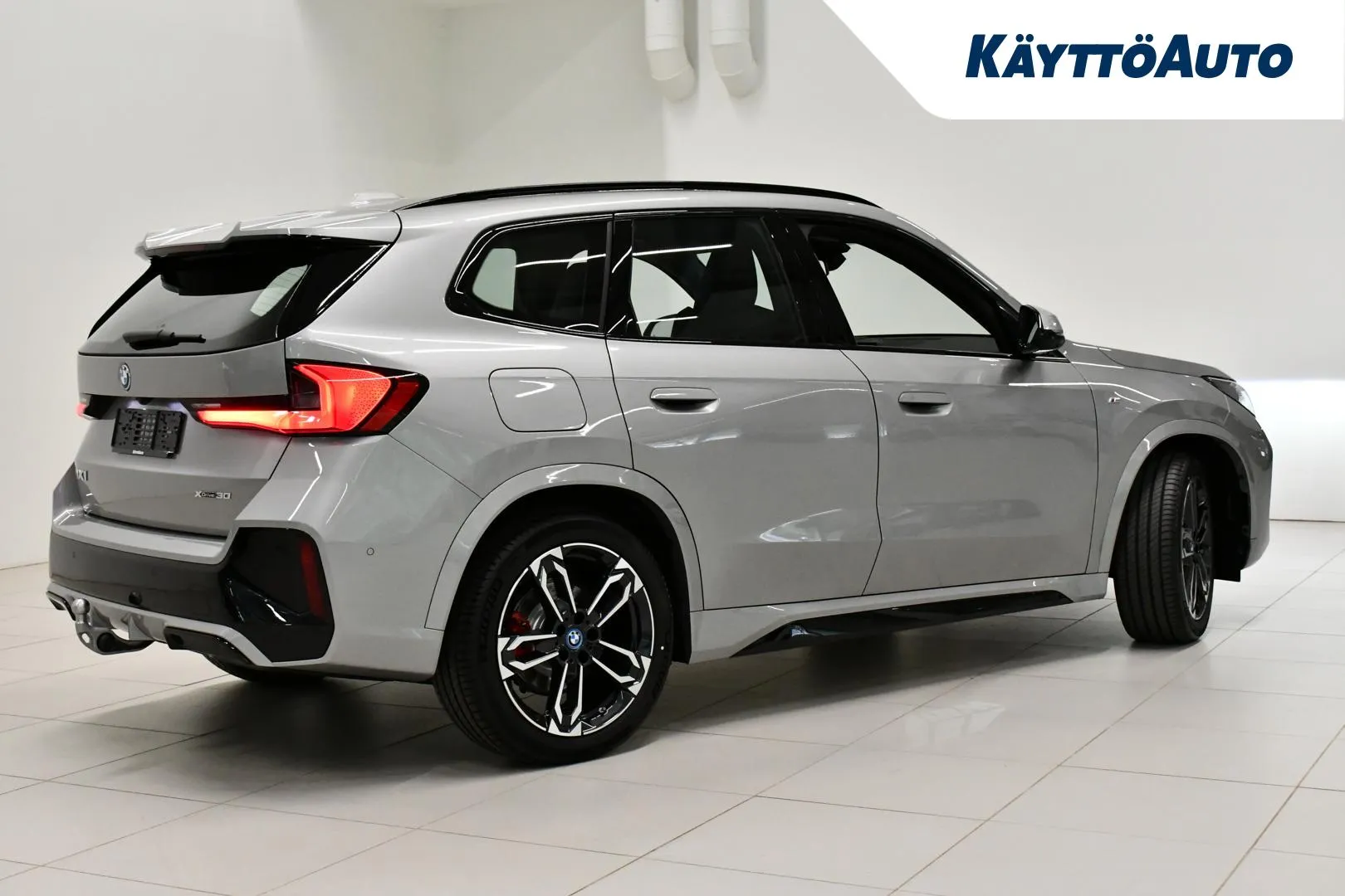 BMW iX1 CSH-539 carousel image