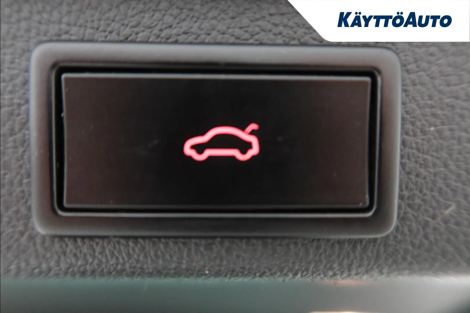 Skoda Superb YKE-348 carousel image