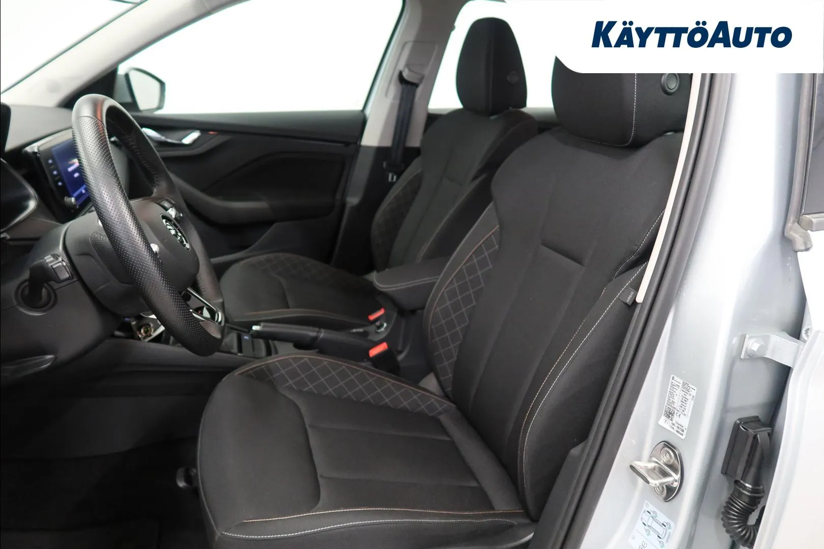 Skoda Kamiq JMH-459 carousel image