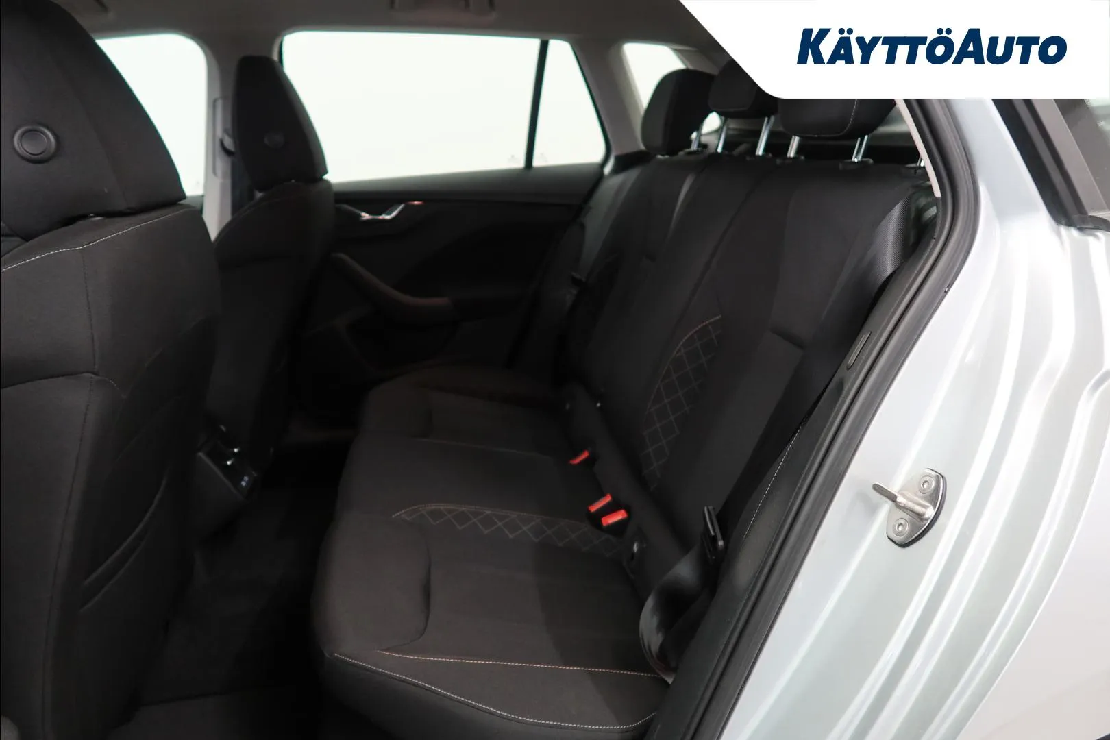 Skoda Kamiq JMH-459 carousel image