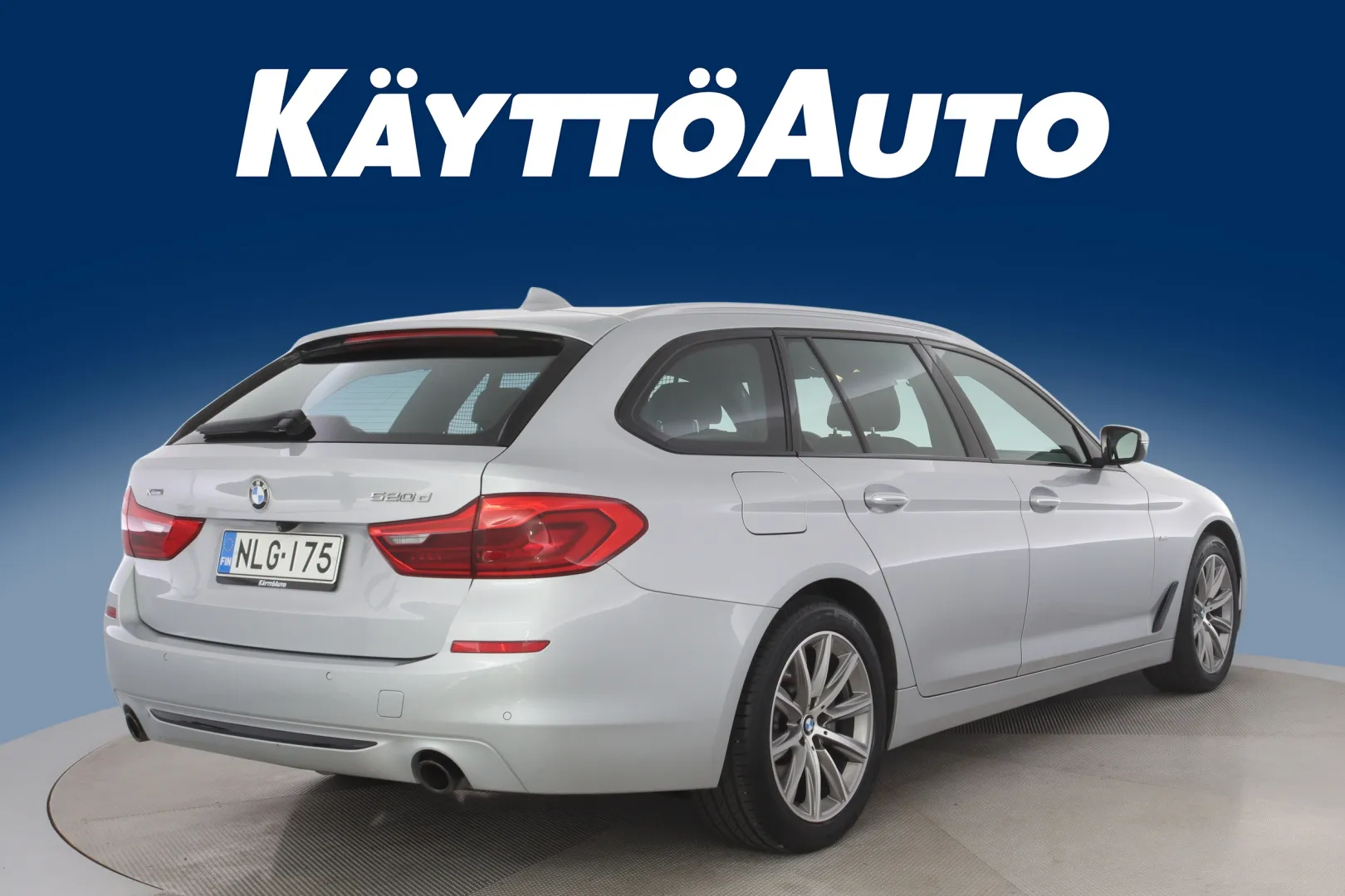 BMW 520 NLG-175 carousel image