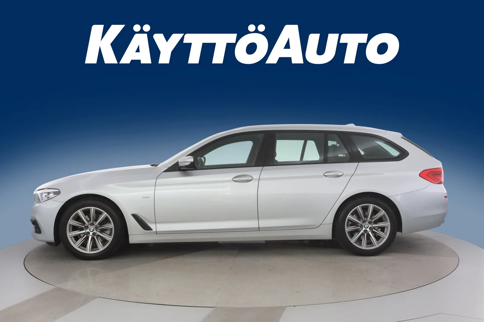 BMW 520 NLG-175 carousel image