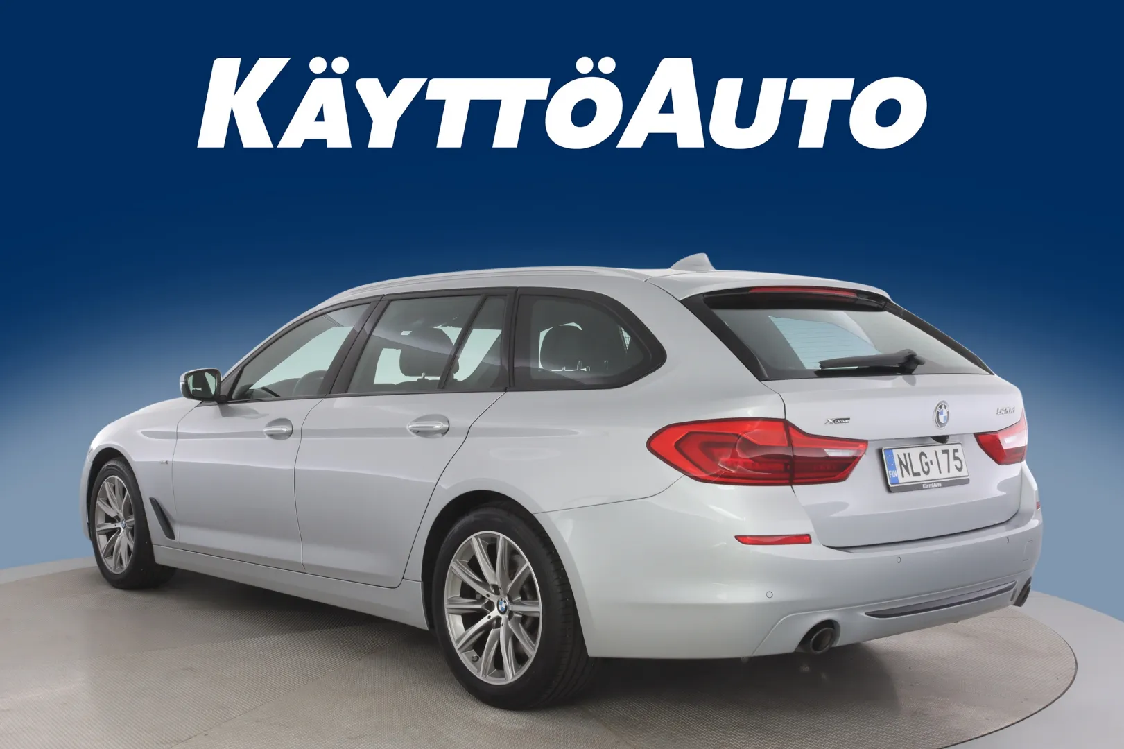 BMW 520 NLG-175 carousel image