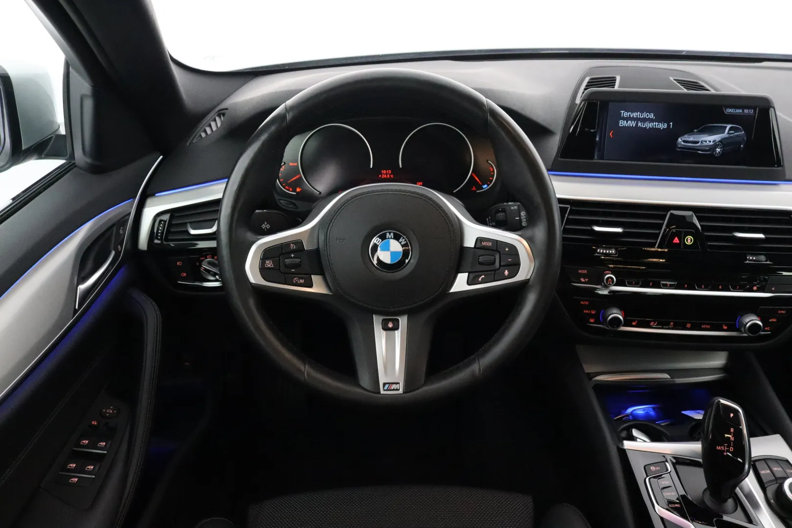BMW 520 NLG-175 carousel image