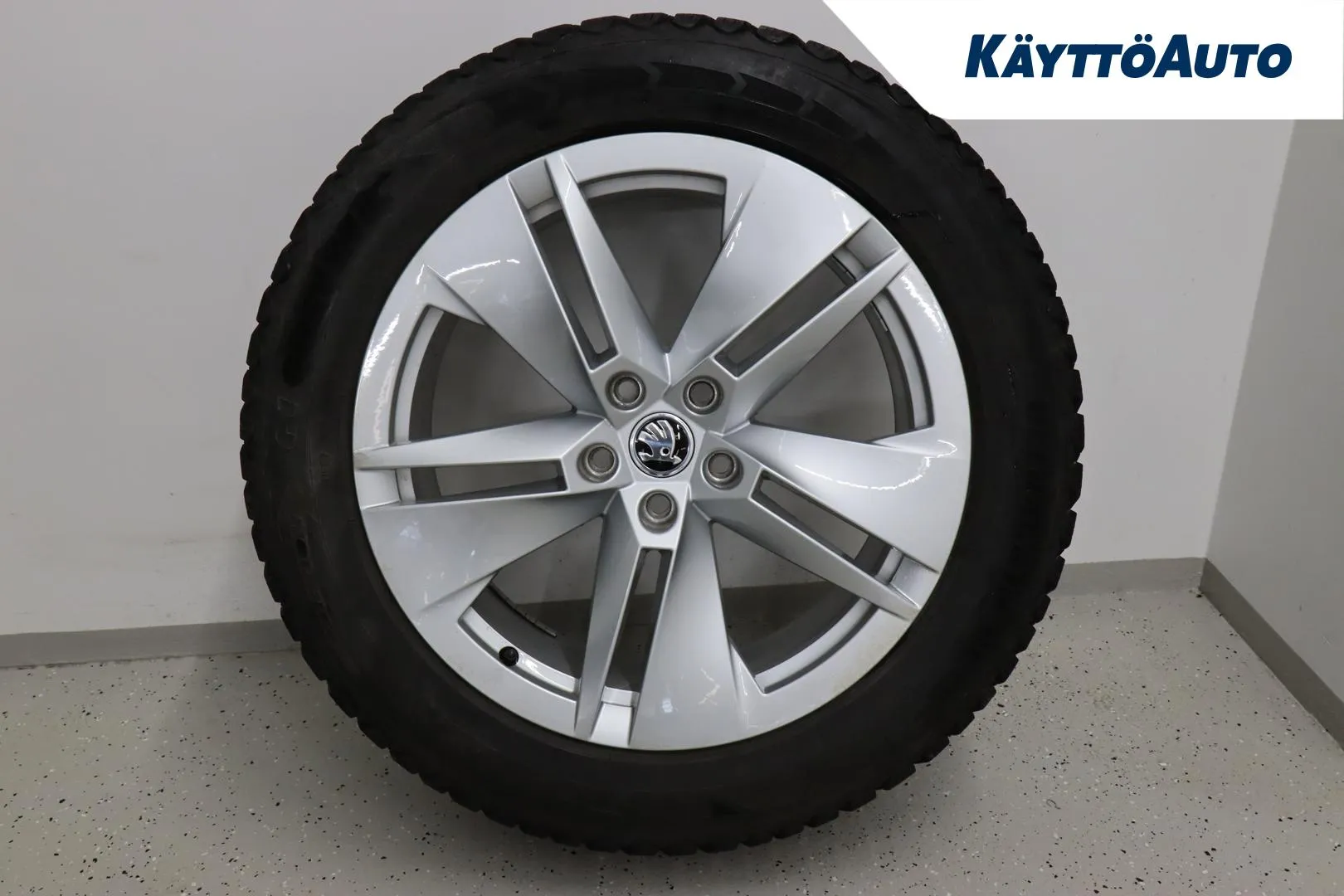 Skoda Enyaq SOX-463 carousel image