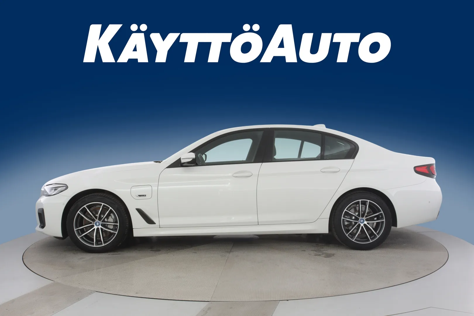 BMW 530 ZNV-246 carousel image