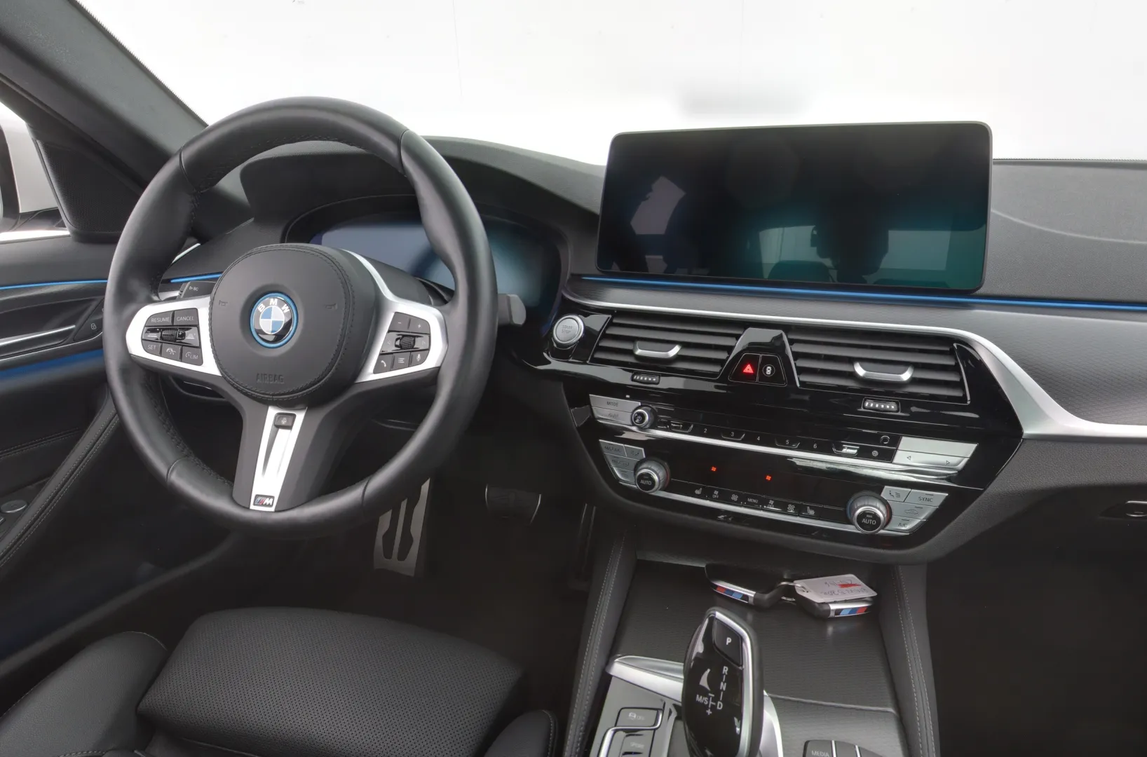 BMW 530 ZNV-246 carousel image
