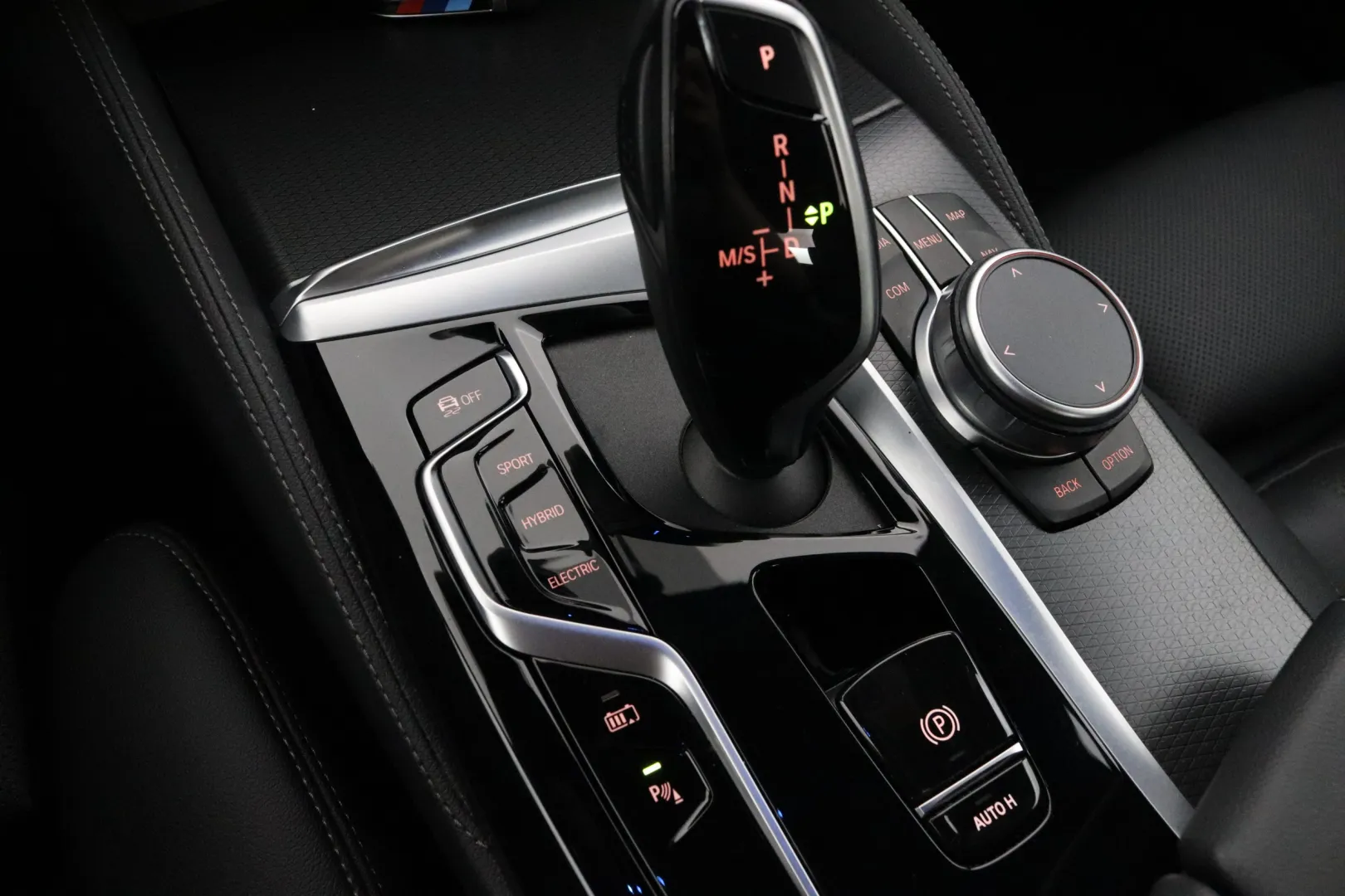 BMW 530 ZNV-246 carousel image