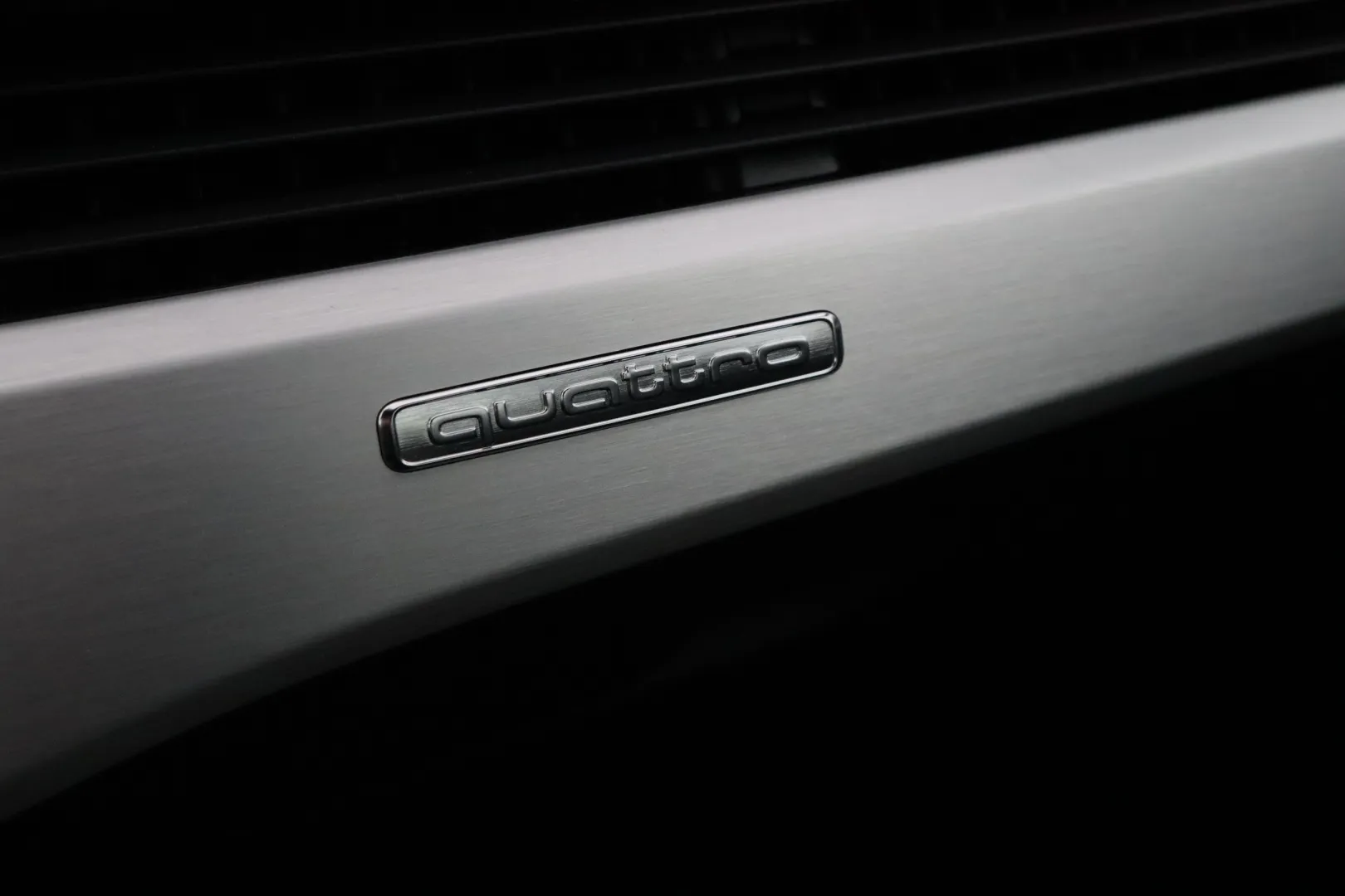 AUDI A5 OZF-860 carousel image