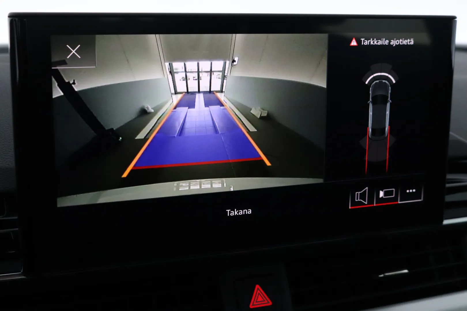 AUDI A5 OZF-860 carousel image