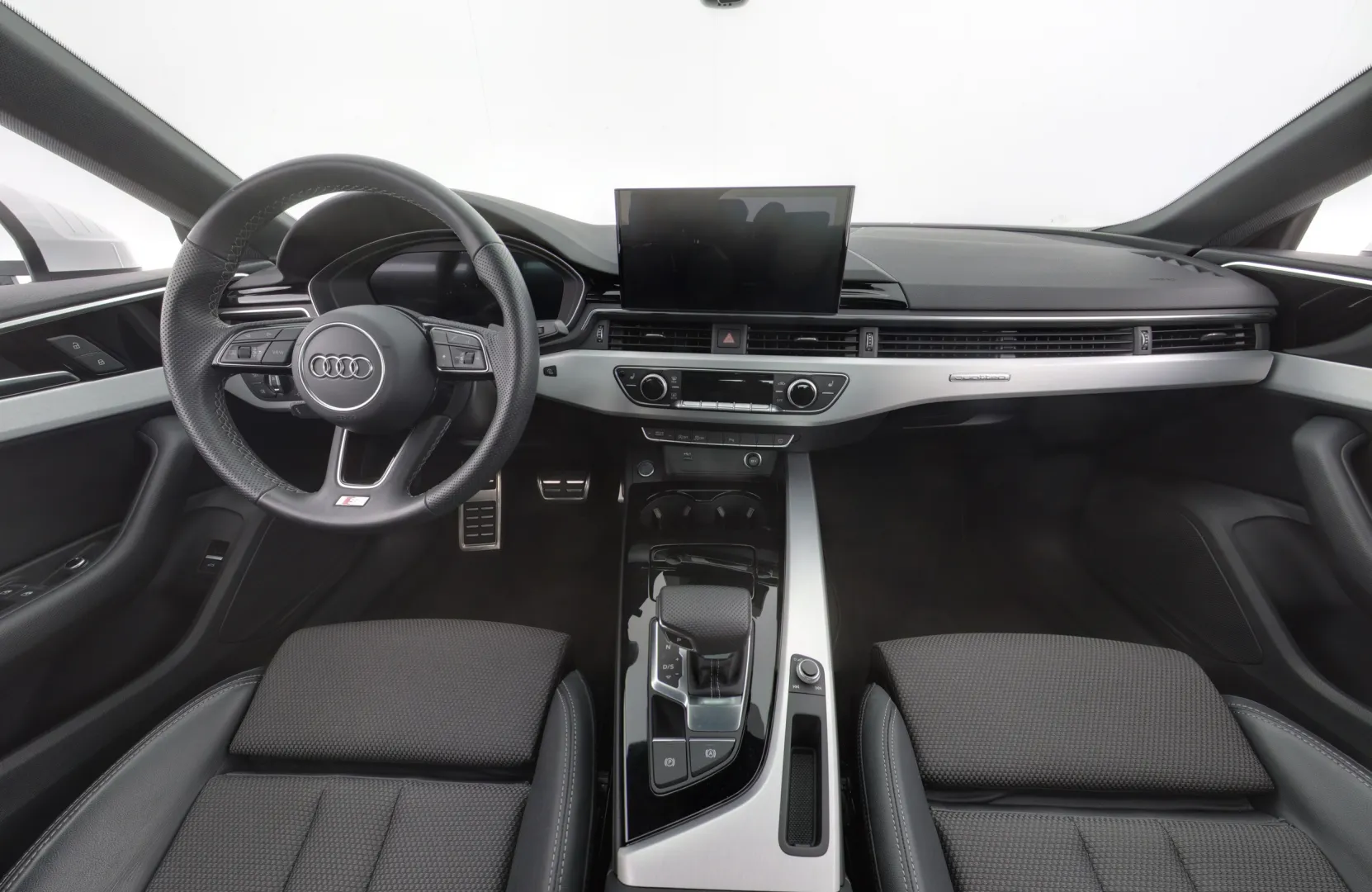 AUDI A5 OZF-860 carousel image