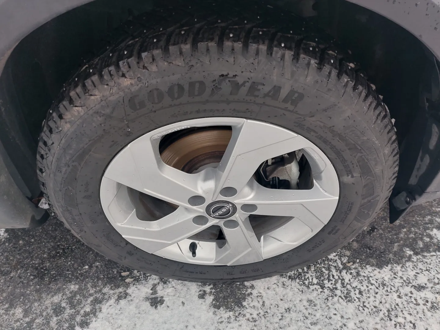 Nissan Qashqai GPV-807 carousel image