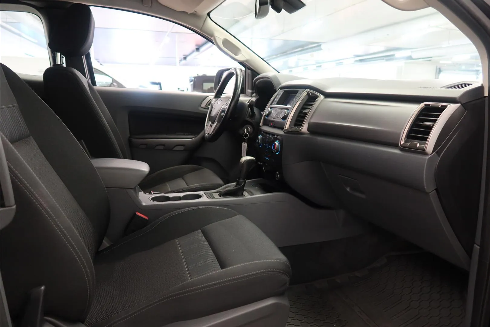 FORD Ranger EOE-740 carousel image