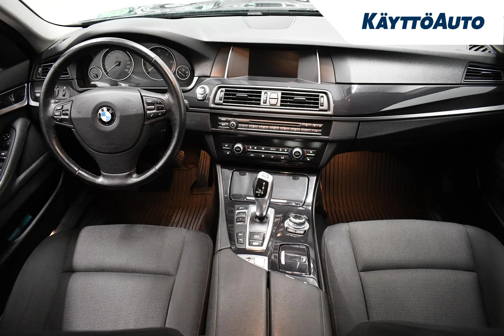 BMW 520 SLE-363 carousel image