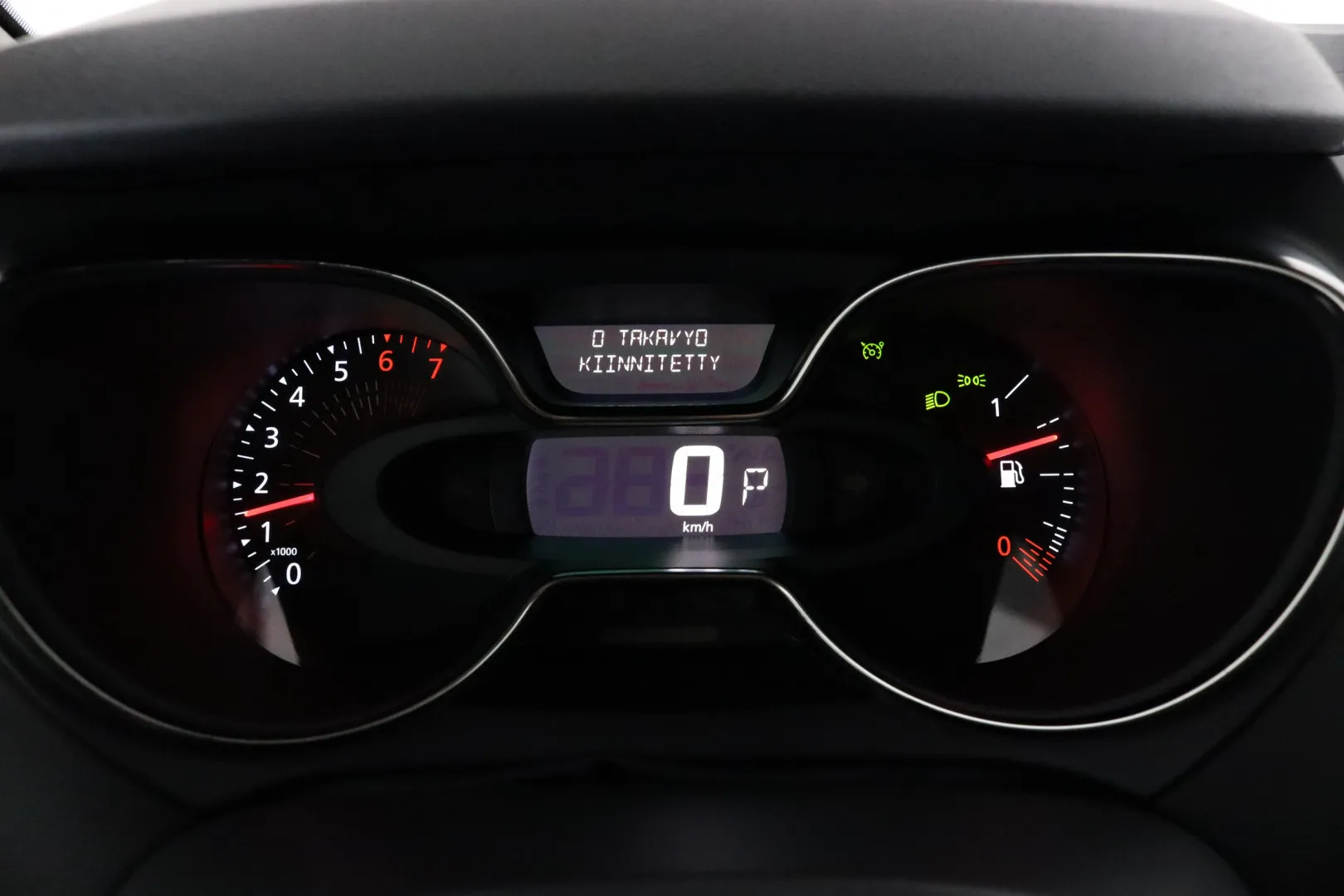 RENAULT Captur JLI-456 carousel image