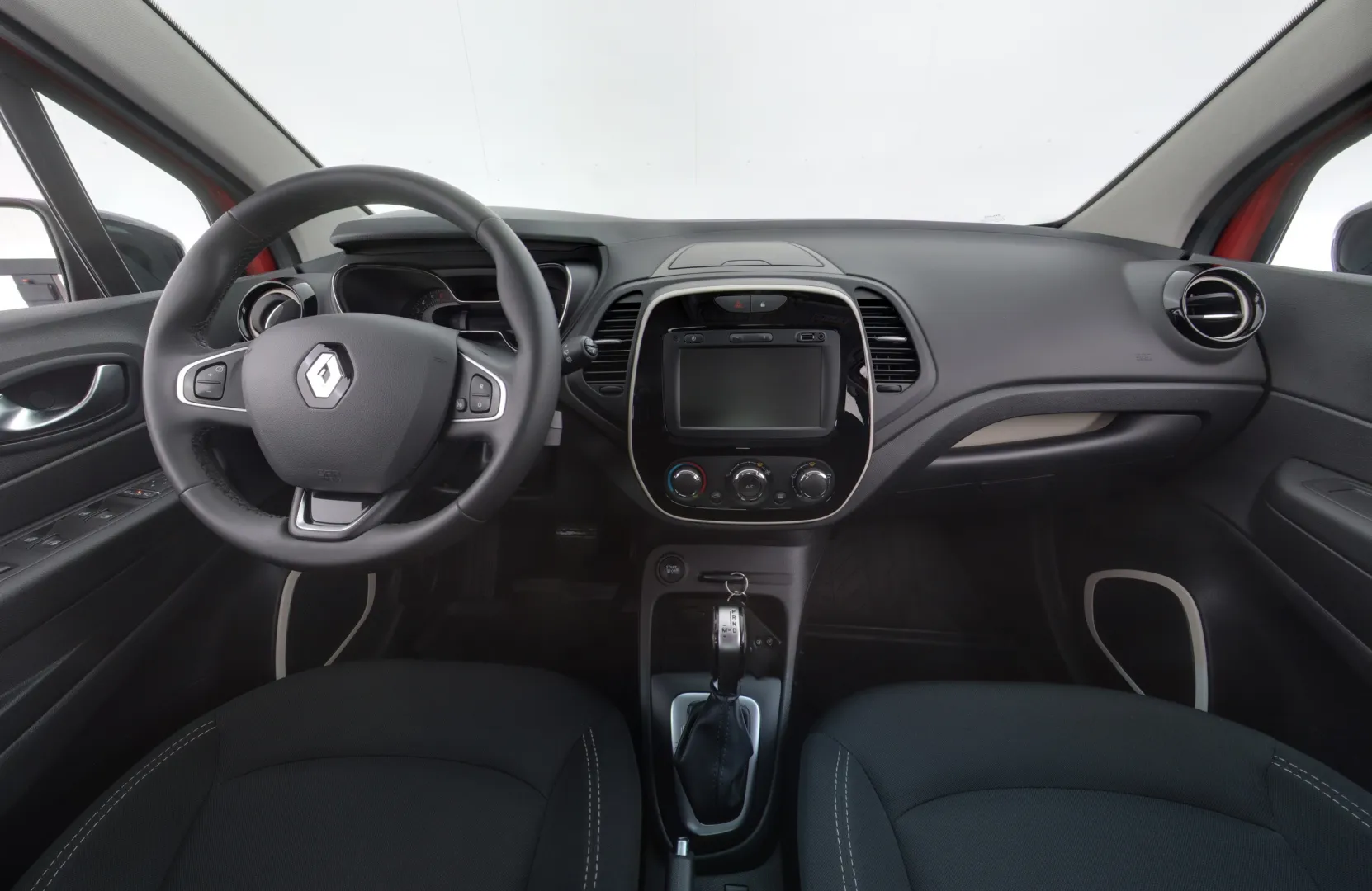 RENAULT Captur JLI-456 carousel image