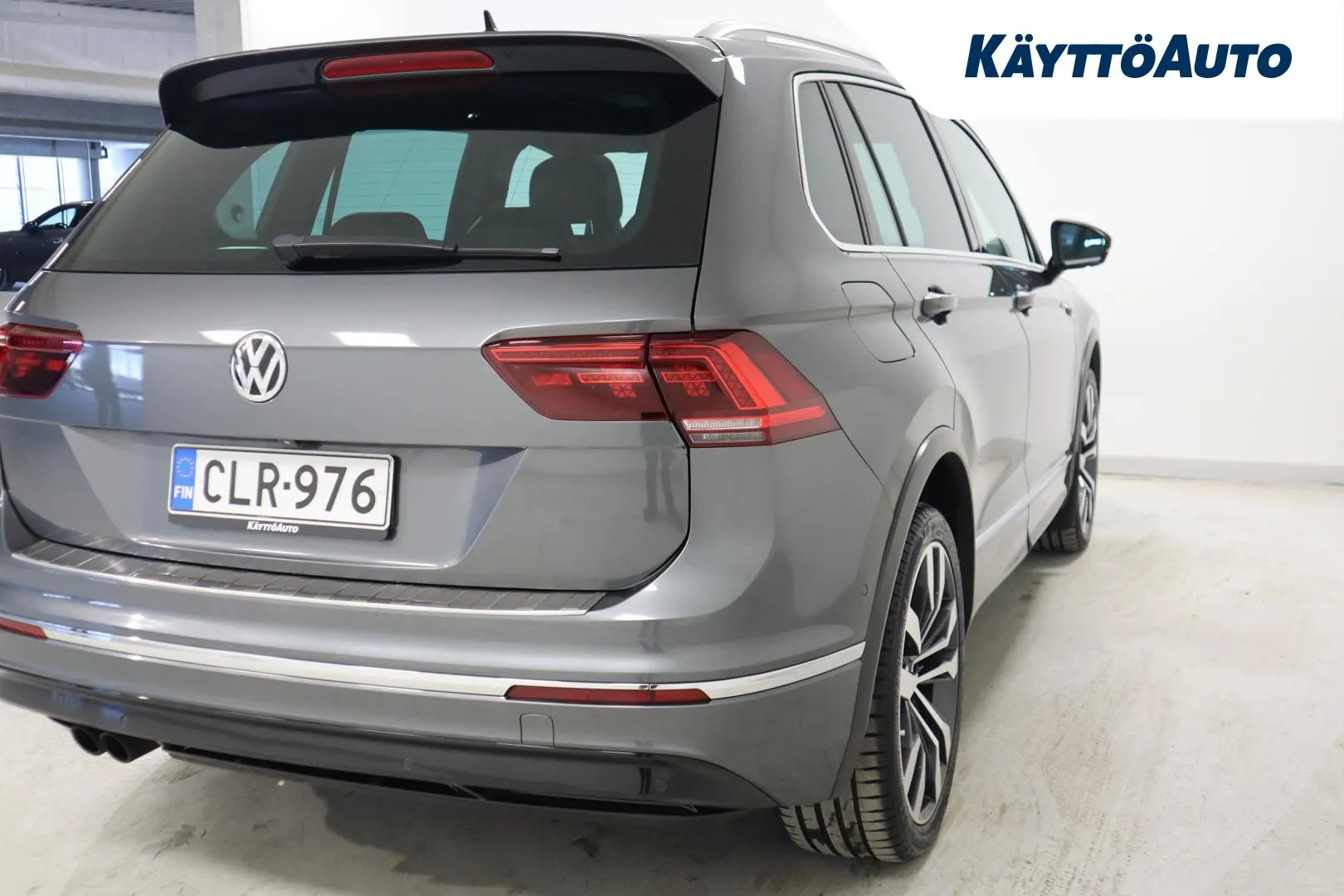 Volkswagen Tiguan CLR-976 carousel image