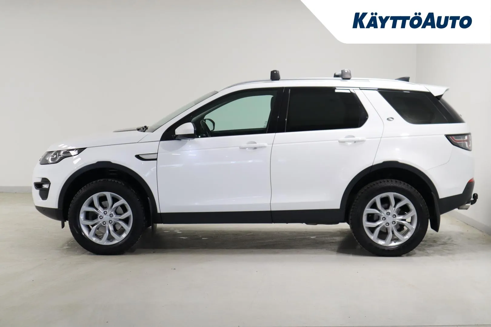 Land Rover Discovery Sport SME-703 carousel image