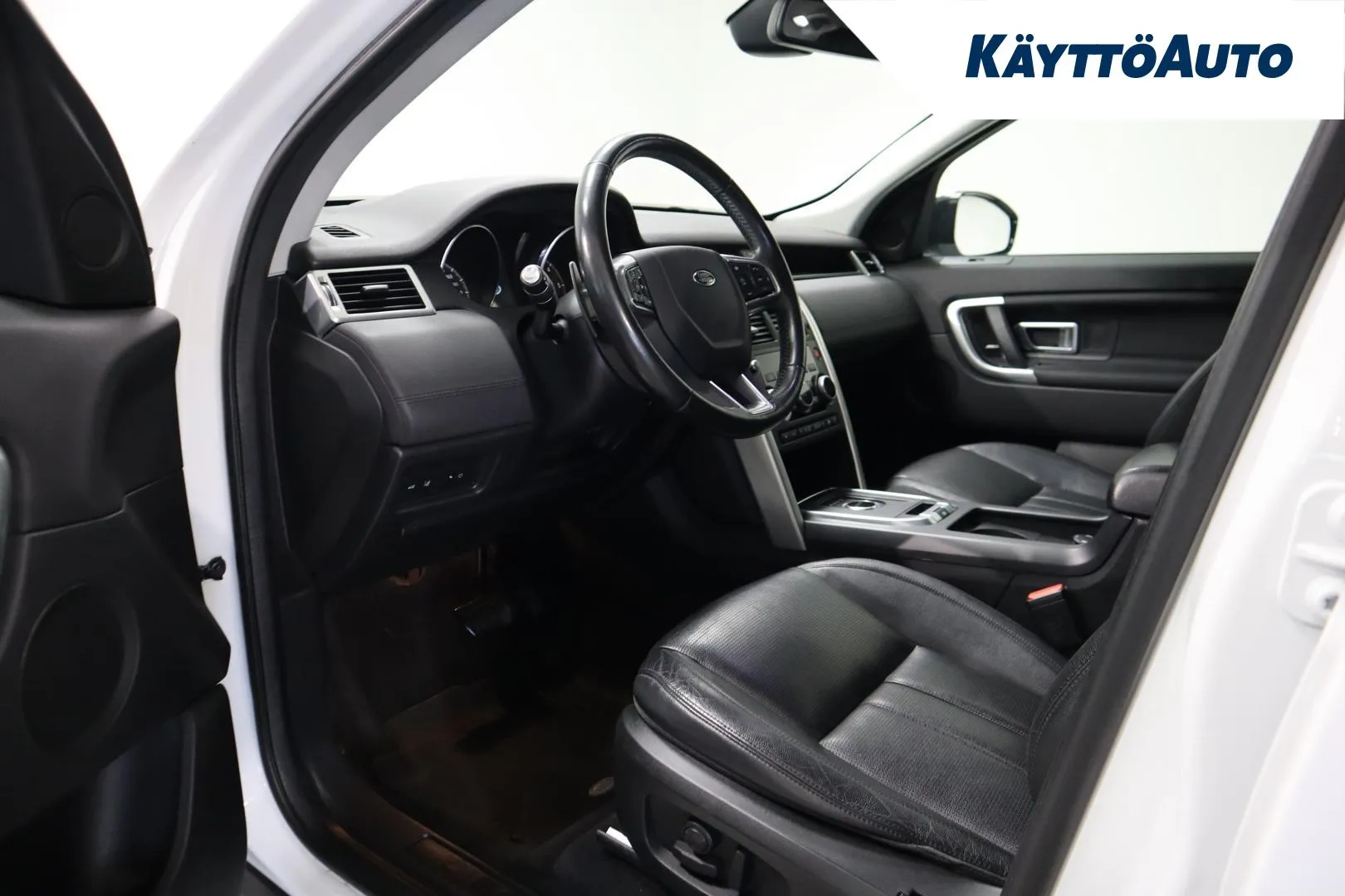 Land Rover Discovery Sport SME-703 carousel image