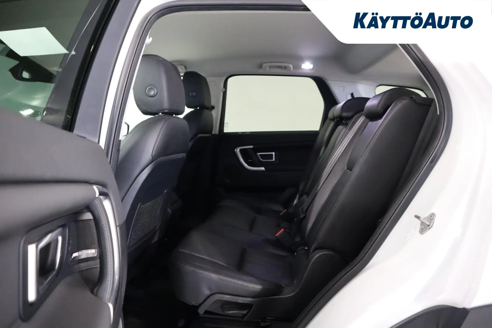 Land Rover Discovery Sport SME-703 carousel image
