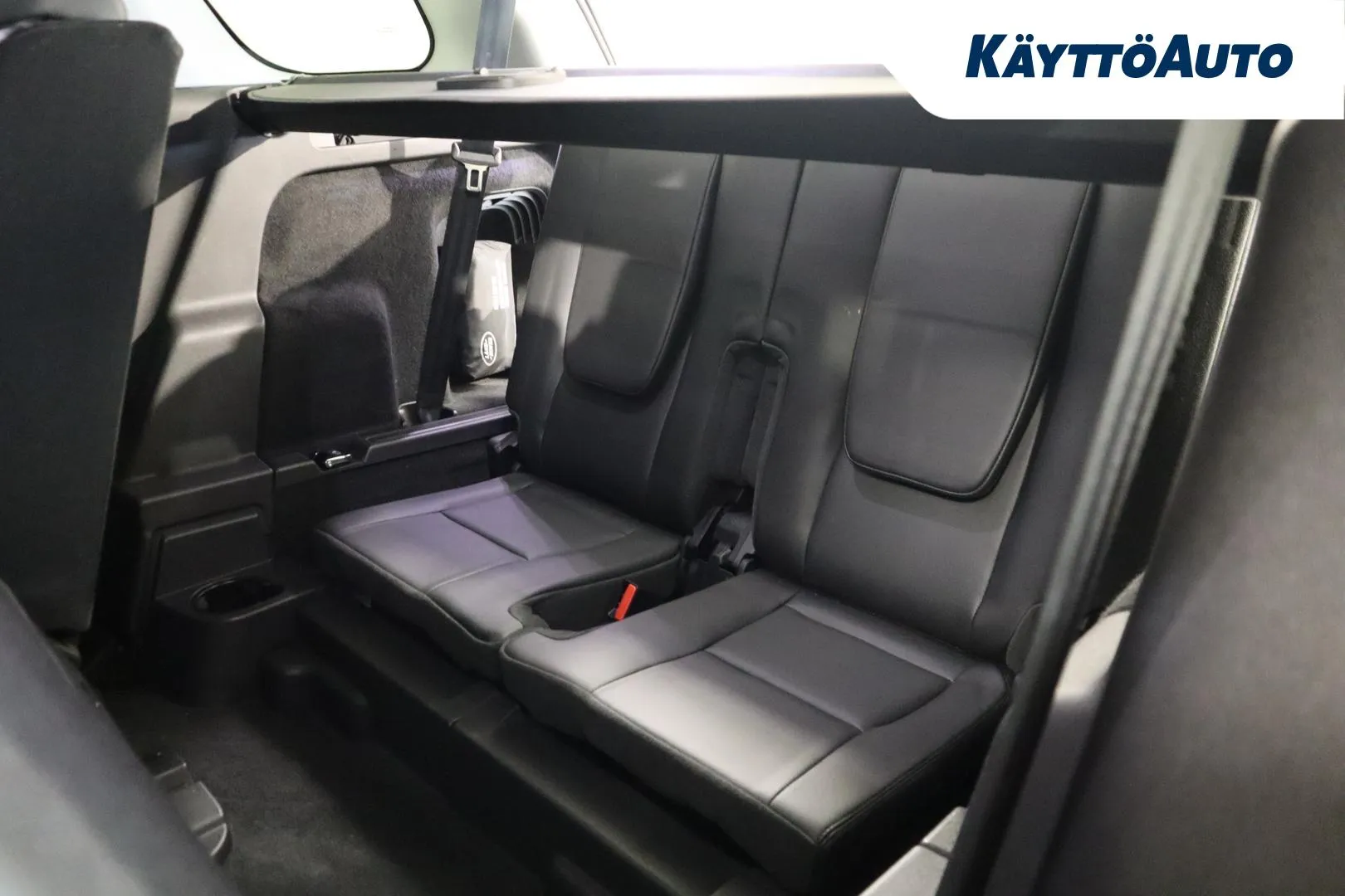 Land Rover Discovery Sport SME-703 carousel image